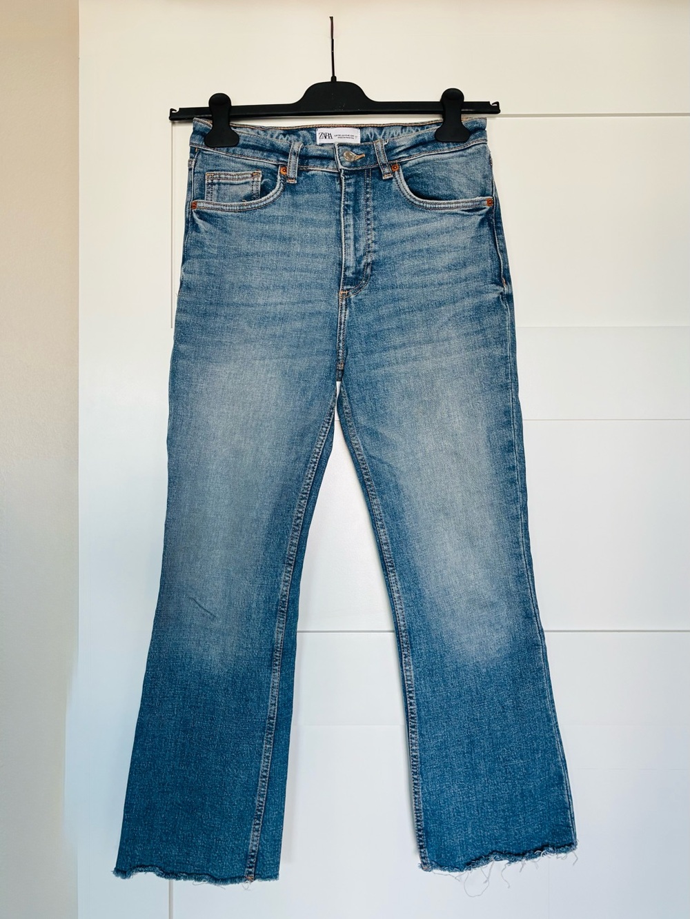 ZARA US 4 EU 36 Mid-Rise Raw Hem Flare Split Crop Denim Jeans